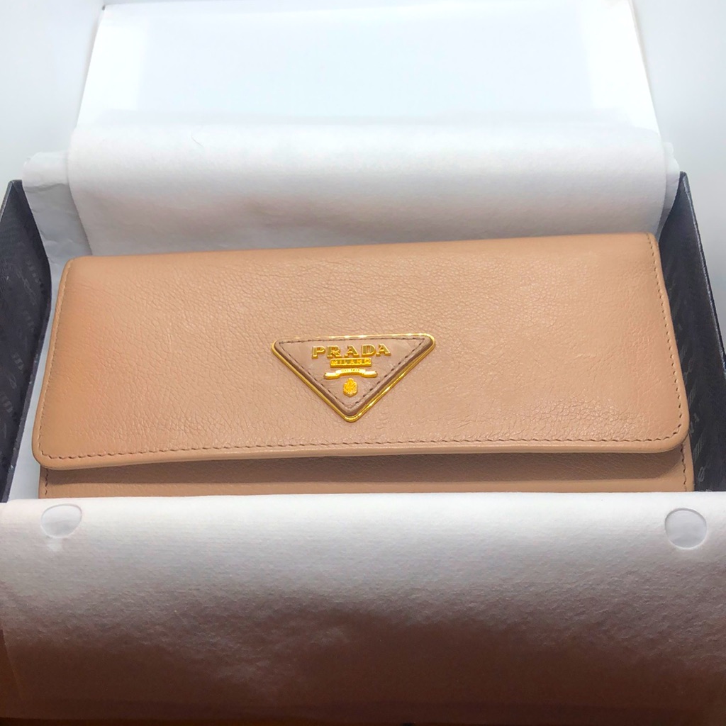 Authentic Prada Calfskin Leather Wallet 62b